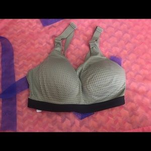 Strappy VS workout bra - NWOT